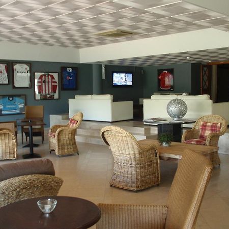 Апартаменты Barringtons Centro Desportivo Vale Do Lobo Алмансил Экстерьер фото
